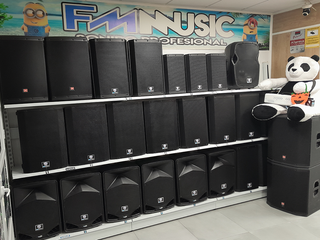 Alquiler Pack de Sonido y  iluminación Profesional