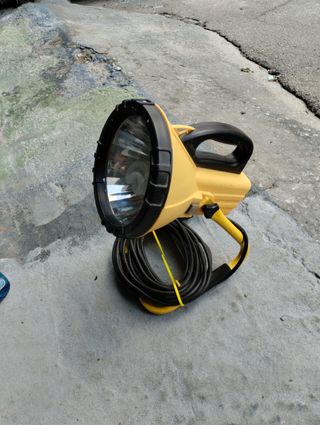 Foco portátil 