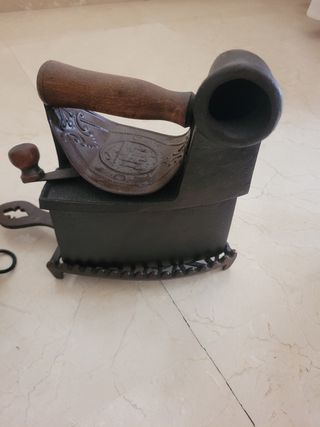 Lote de dos planchas antiguas