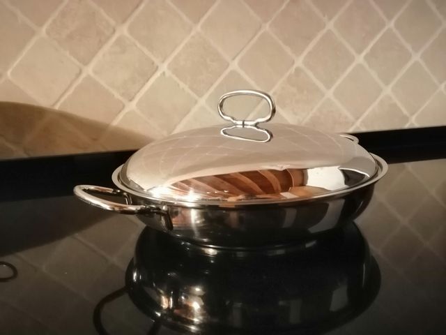 Pentola con coperchio 2 manici acciaio inox