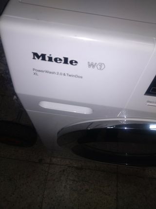 Lavadora MÍELE impresionante reacondicionada.
