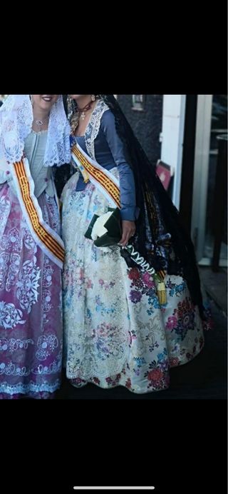 Traje fallera, corpiño + zapatos