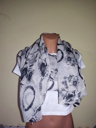 preciosos pañuelos OVP 2€ UNIDAD 5X8€