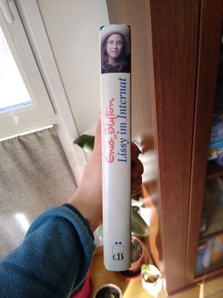 libro en aleman, Enid Blyton "Lissy im Internat"