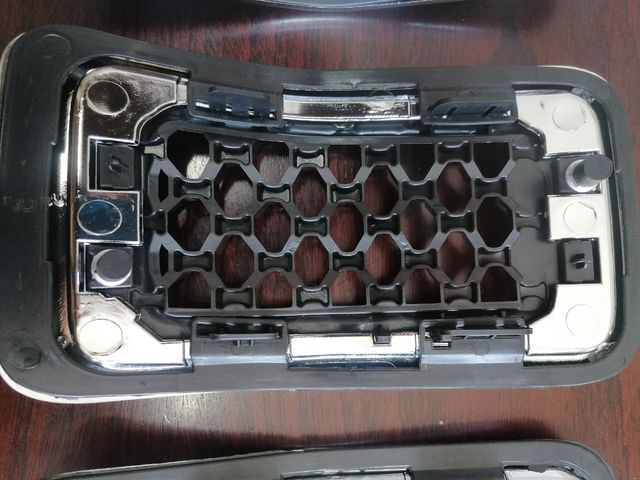 rejilla delantera Jeep cherokee