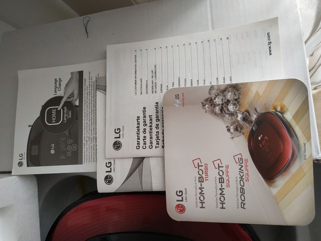 LG Hom bot Square a estrenar 