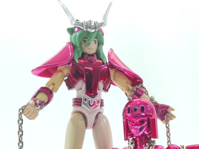 Figura de Andrômeda dos Cavaleiros do Zodíaco