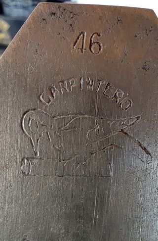 Cepillo antiguo de carpintero