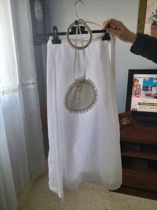 traje de comunión con cancán