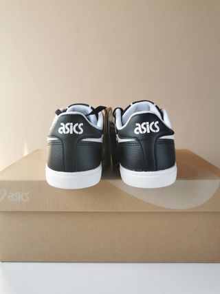 ASICS Classic CT / Blanco-Negro