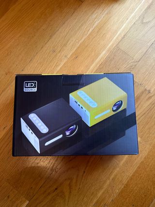 Mini proyector cine