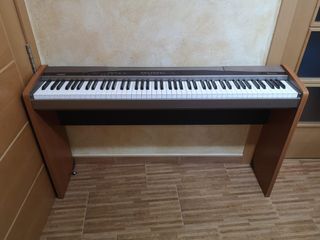 Piano Casio Privia PX 100