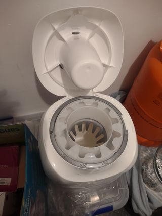 contenedor pañales tommee tippee