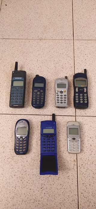 COLECCIÓN MOVILES ANTIGUOS...NOKIA,SIEMENS,ALCATEL