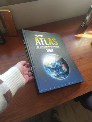 Atlas de geografía universal