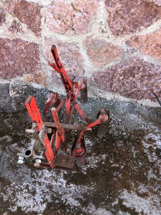 Motocultor con aperos