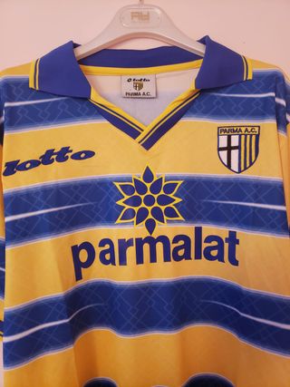 Maglia retrò del Parma 1998/99