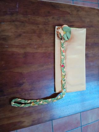 3 bolsos de mano tipo sobre