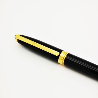 Bolígrafo S.T Dupont París Olympio en laca y metal