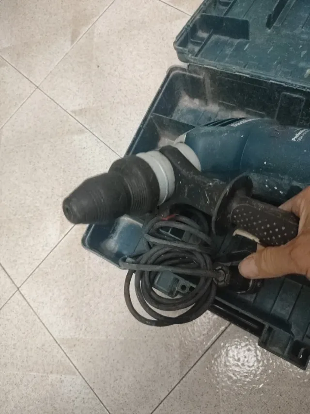 MARTILLÓ PERCUTOR BOSCH GBH 4-32 DFR SDS PLUS
