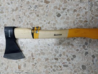 Hacha nueva 44