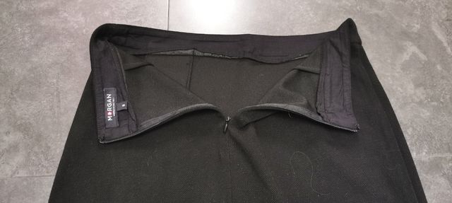 Falda Morgan apertura tipo corset