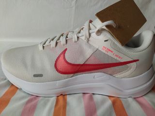 Zapatillas Nike NUEVAS original blanca talla 38