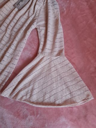 Blusa de mujer fluida