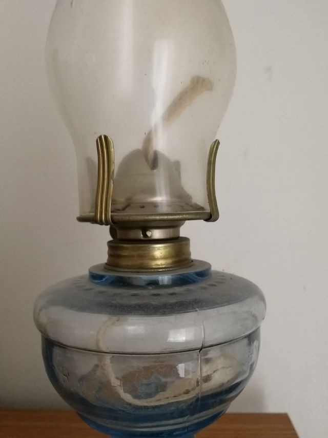 antica lampada ad olio