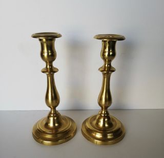 Pareja de candelabros