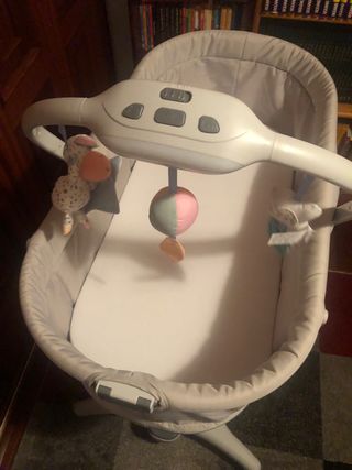 Baby HUG 4 en 1 CHICCO