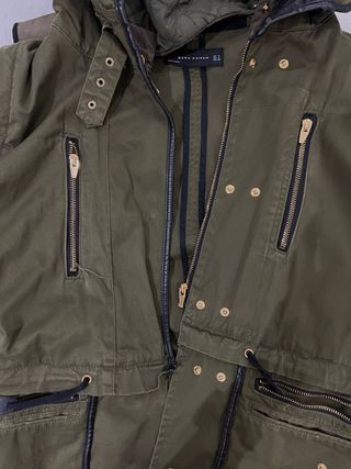 Parka verde Zara