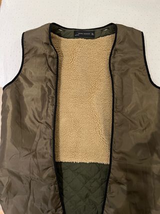 Parka verde Zara