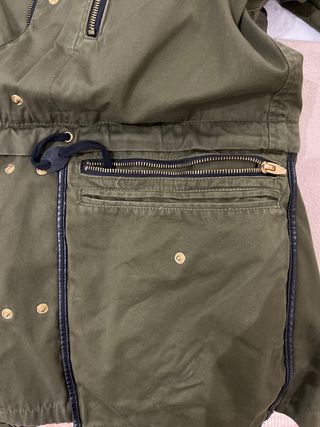 Parka verde Zara