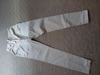 Pantalones premamá.