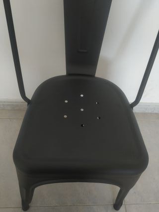 Sillas tolix negro mate