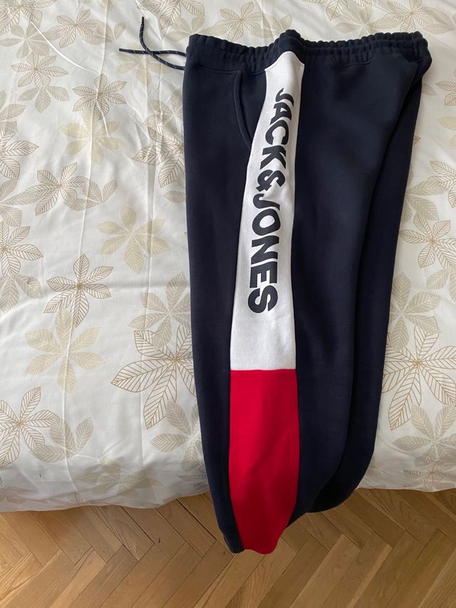 Chándal Jack & Jones.