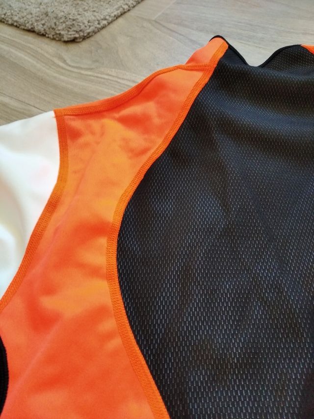 Chaqueta ciclismo Spiuk. Talla M. Nueva a estrenar