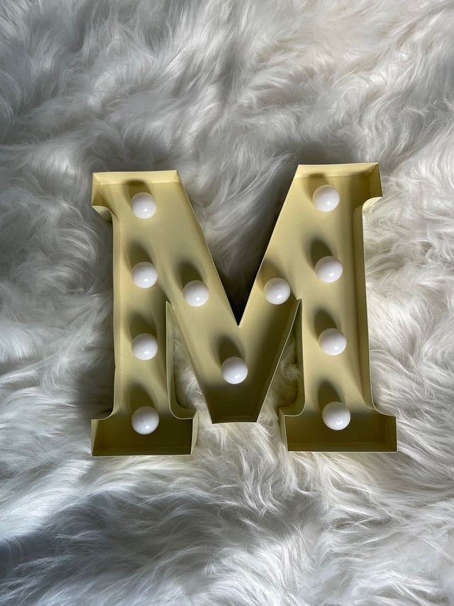 Letra luminosa vainilla