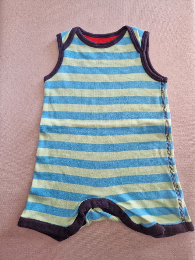 Peleles bebé verano