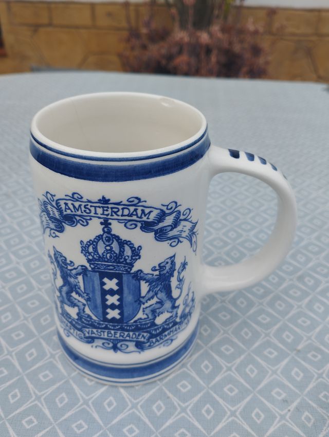 Jarra cerveza holadensa