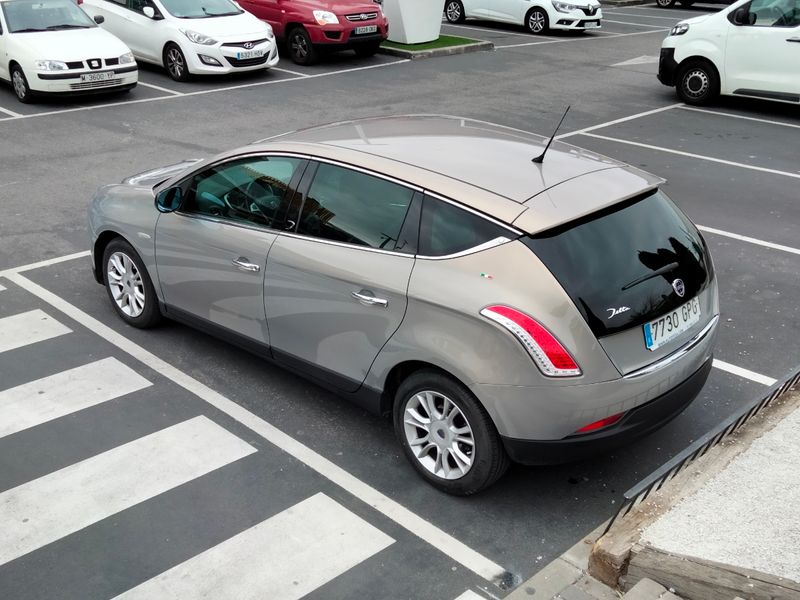 Lancia Delta 2008 - foto 1