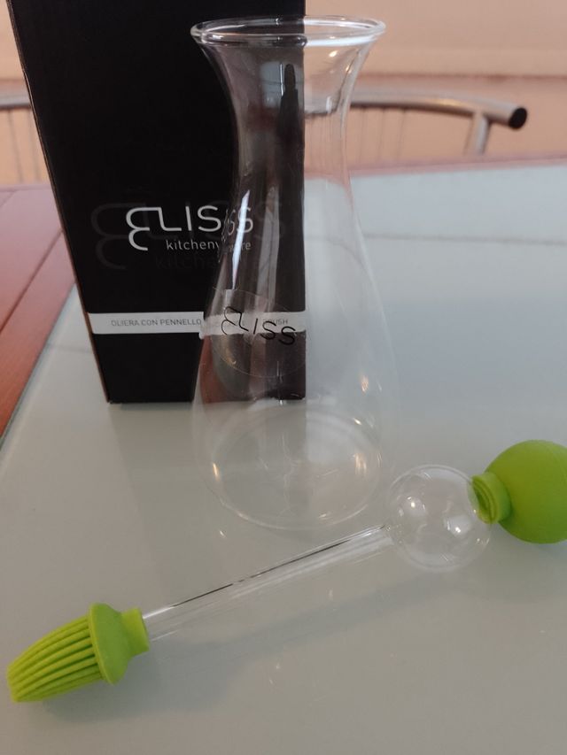 oliera in vetro con pennello eliss
