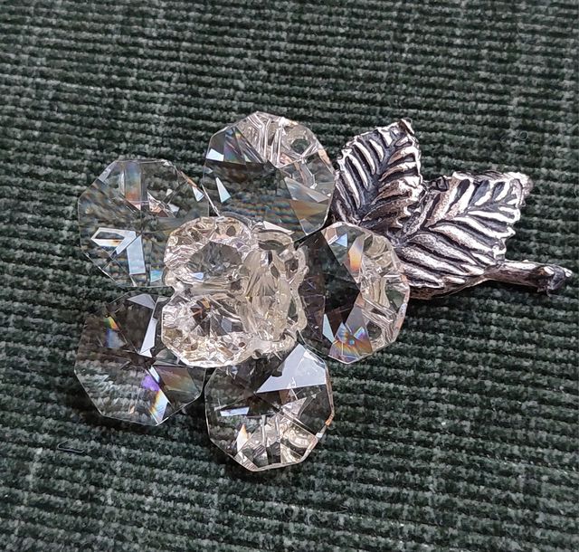 FIGURA CRISTAL. FLOR CON TALLO.