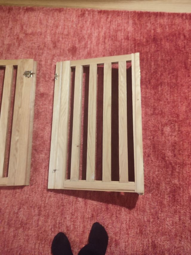 puerta para escalera