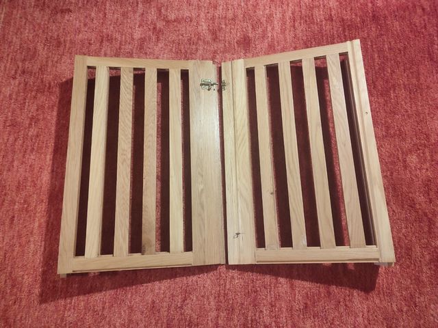 puerta para escalera