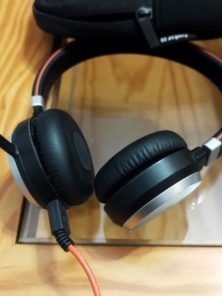 Cuffie wireless stereo on-ear certificate