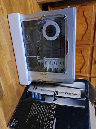 Caja Torre Ordenador