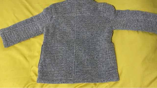 Abrigo bebé talla 6 meses