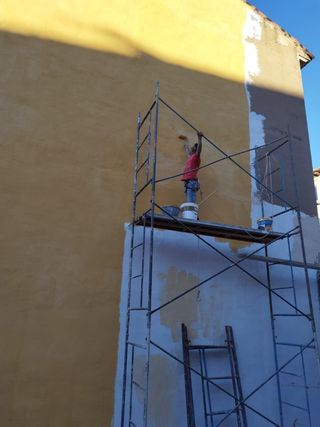 Reformas, suelos , fachadas , tejados, ventanas...